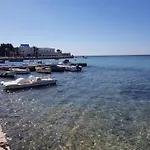 Domus Mare بيت للعطل