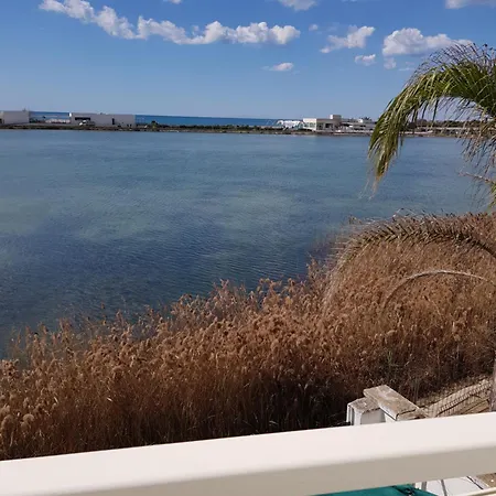 Domus Mare * 托雷拉皮罗