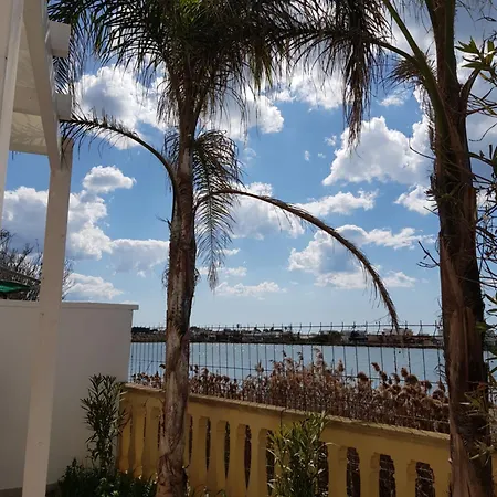 Domus Mare * 托雷拉皮罗